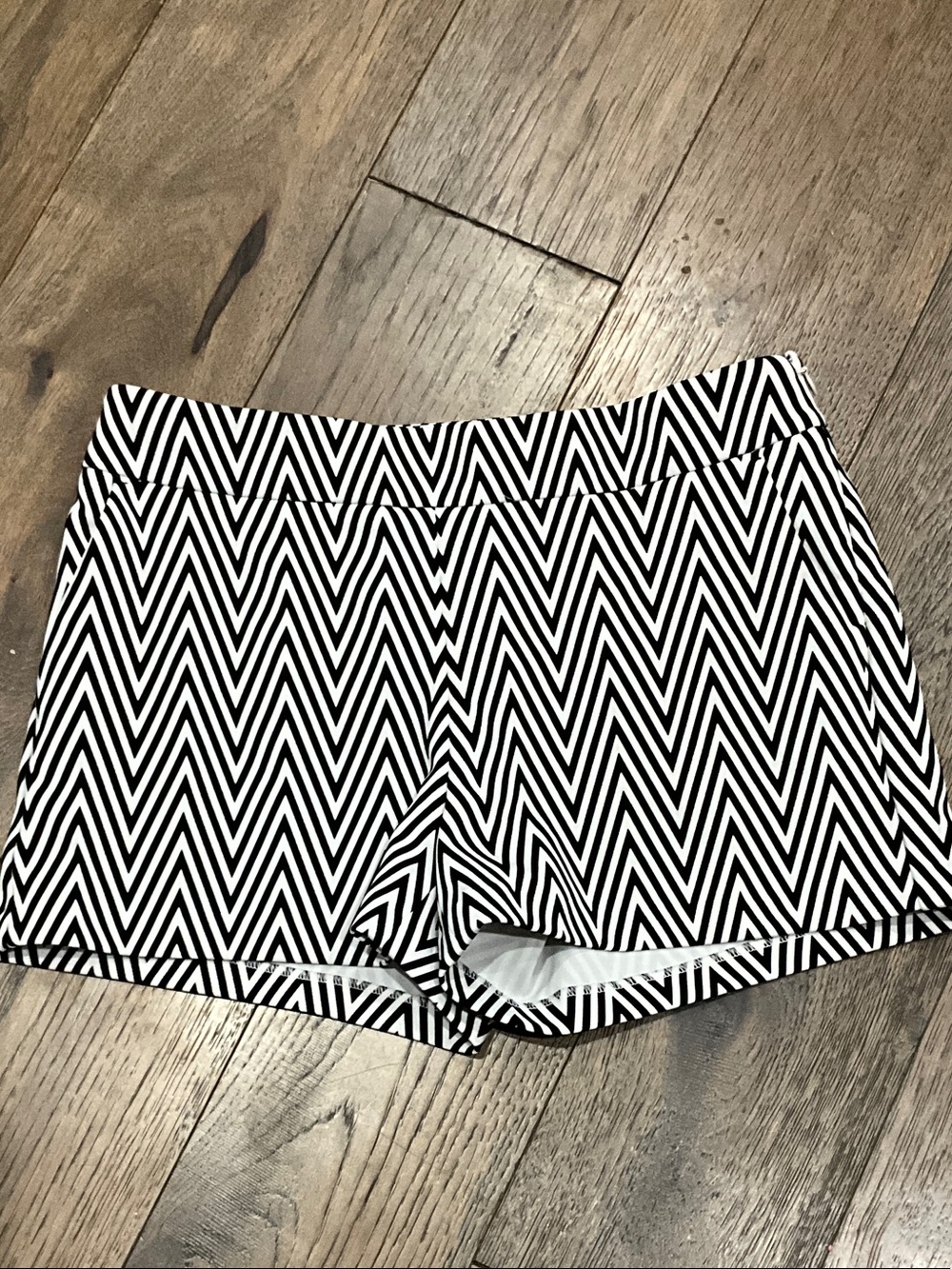 Express Black and White Chevron Bike Shorts